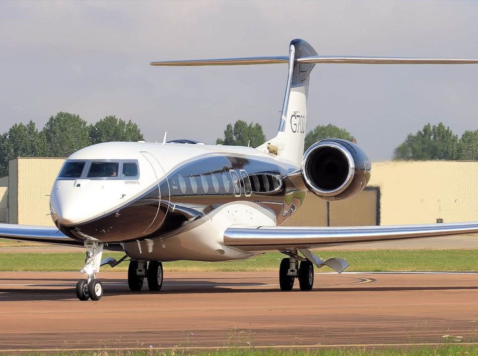 Canada Nears Gulfstream Certifications as Politics Complicates Process