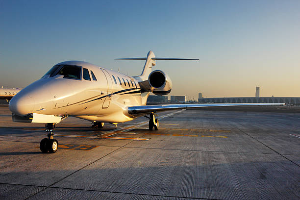 WHAT IS A PRIVATE JET FBO?