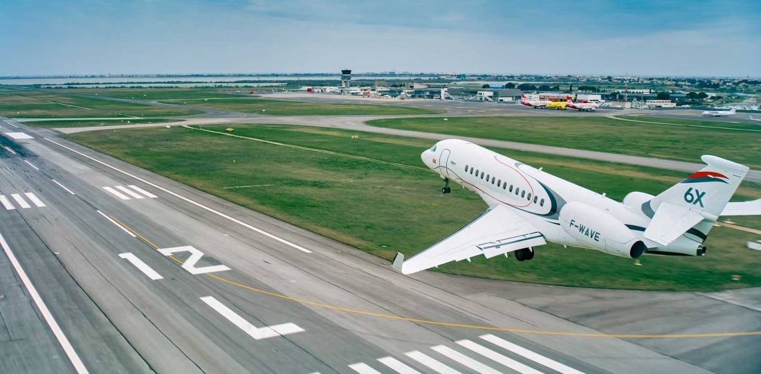 New Larger Cabin Business Jets Reflect Private Aviation Boom
